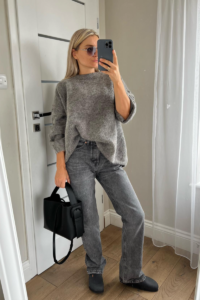Discover 25 stylish and cozy outfit ideas featuring Birkenstock sandals and clogs. From casual cardigans to chic trench coats, explore versatile looks perfect for any season. birkenstocks sandals, birkenstock sandal, birkenstock outfit, birkenstock clogs, birkenstock arizona, birkenstock style, birkenstocks, birkenstocks outfits, birkenstock clog, birkenstock shoes, birkenstock outfit summer, birkenstocks style, birkenstock sandals mayari, birkenstock styles,birkenstock streetwear, black luxury.