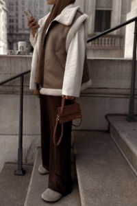 Discover stylish and cozy outfit ideas featuring Birkenstock sandals and clogs. From casual cardigans to chic trench coats, explore versatile looks perfect for any season. birkenstocks sandals, birkenstock sandal, birkenstock outfit, birkenstock clogs, birkenstock arizona, birkenstock style, birkenstocks, birkenstocks outfits, birkenstock clog, birkenstock shoes, birkenstock outfit summer, birkenstocks style, birkenstock sandals mayari, birkenstock styles,birkenstock streetwear, black luxury.