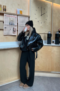 Discover cozy and chic Ugg outfit ideas perfect for fall and winter. From oversized knits to stylish puffer jackets, these looks show how to style Uggs effortlessly for any cold-weather occasion, ugg boots, ugg, ugg slippers, uggs, ugg boots outfit, ugg shoes, ugg outfit, ugg australia, uggs outfit, uggs hausschuhe, ugg tasman, ugg mini, ugg slides, uggs boots outfit, ugg outfits, ugg boots outfit style, uggs boots outfit winter, ugg sandals, ugg mini boots outfit, ugg slippers outfit
