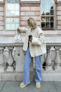 Discover cozy and chic Ugg outfit ideas perfect for fall and winter. From oversized knits to stylish puffer jackets, these looks show how to style Uggs effortlessly for any cold-weather occasion, ugg boots, ugg, ugg slippers, uggs, ugg boots outfit, ugg shoes, ugg outfit, ugg australia, uggs outfit, uggs hausschuhe, ugg tasman, ugg mini, ugg slides, uggs boots outfit, ugg outfits, ugg boots outfit style, uggs boots outfit winter, ugg sandals, ugg mini boots outfit, ugg slippers outfit
