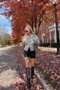 Discover 16 cozy and chic Chicago fall outfit ideas for 2024, from sophisticated black lace to casual street-style looks, perfect for exploring the Windy City in style. Chicago outfit, Chicago outfits, Chicago, Chicago travel, downtown outfit, Chicago bulls, Chicago bull, fall outfit ideas, fall outfit inspo, fall outfits casual, night out outfits, night out outfit, travel, travel outfit, travel outfits