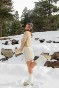 Discover cozy and chic Ugg outfit ideas perfect for fall and winter. From oversized knits to stylish puffer jackets, these looks show how to style Uggs effortlessly for any cold-weather occasion, ugg boots, ugg, ugg slippers, uggs, ugg boots outfit, ugg shoes, ugg outfit, ugg australia, uggs outfit, uggs hausschuhe, ugg tasman, ugg mini, ugg slides, uggs boots outfit, ugg outfits, ugg boots outfit style, uggs boots outfit winter, ugg sandals, ugg mini boots outfit, ugg slippers outfit