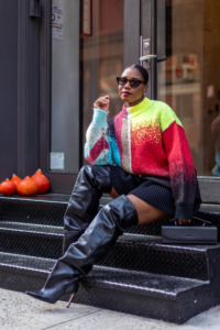 Discover stylish New York outfit ideas to transition seamlessly from winter to spring. From cozy shearling layers to edgy leather statements, these looks are perfect for city strolls and chic outings, new york outfits, new york outfit, new york fashion, new york winter outfit, new york style with jeans, new york aesthetic, new york summer outfit, new york outfitsfor plus size, new york petit styles, new york fall style, new york fall styles, new york spring outfits, dresses, jeans, fancy tops.
