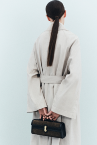 Discover the hottest handbag trends of 2024, from oversized slouchy bags to bold metallic mini baguettes. Explore textured suede, vibrant colors, and unique shapes that elevate every outfit and occasion. handbags, handbag, handbags designer, handbag tote, handbag fashion, handbag ideas, handbags totes, handbag s, handbag accessories, handbag patterns, bags, bag, purse, purses clutch, Hobo bag, trending outfits, trends, trending, trending fashions, trends fashion, prints, leather bag, woven bags Discover the hottest handbag trends of 2024, from oversized slouchy bags to bold metallic mini baguettes. Explore textured suede, vibrant colors, and unique shapes that elevate every outfit and occasion. handbags, handbag, handbags designer, handbag tote, handbag fashion, handbag ideas, handbags totes, handbag s, handbag accessories, handbag patterns, bags, bag, purse, pursesclutch, Hobo bag, trending outfits, trends, trending, trending fashions, trends fashion, prints, leather bag, woven bags