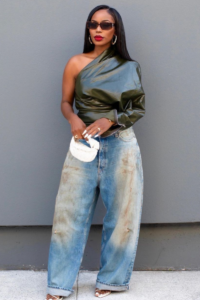 Discover 18 stylish denim outfit ideas for all seasons and occasions, featuring trendy looks like denim-on-denim, oversized jackets, and chic accessories. Perfect for casual and chic styling inspiration. denim, denim jeans outfit, denims, denim jeans, denim shorts, denim shorts outfit, denim pants outfit, denim jeans outfits, denim jean outfit, denims jeans outfit, denim jean outfits, denim skirt outfit, denim dress, denim shorts outfit summer, denim skirts, denim recycle, denim short, denime