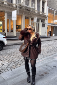 Discover stylish New York outfit ideas to transition seamlessly from winter to spring. From cozy shearling layers to edgy leather statements, these looks are perfect for city strolls and chic outings, new york outfits, new york outfit, new york fashion, new york winter outfit, new york style with jeans, new york aesthetic, new york summer outfit, new york outfitsfor plus size, new york petit styles, new york fall style, new york fall styles, new york spring outfits, dresses, jeans, fancy tops. Discover stylish New York outfit ideas to transition seamlessly from winter to spring. From cozy shearling layers to edgy leather statements, these looks are perfect for city strolls and chic outings, new york outfits, new york outfit, new york fashion, new york winter outfit, new york style with jeans, new york aesthetic, new york summer outfit, new york outfitsfor plus size, new york petit styles, new york fall style, new york fall styles, new york spring outfits, dresses, jeans, fancy tops.